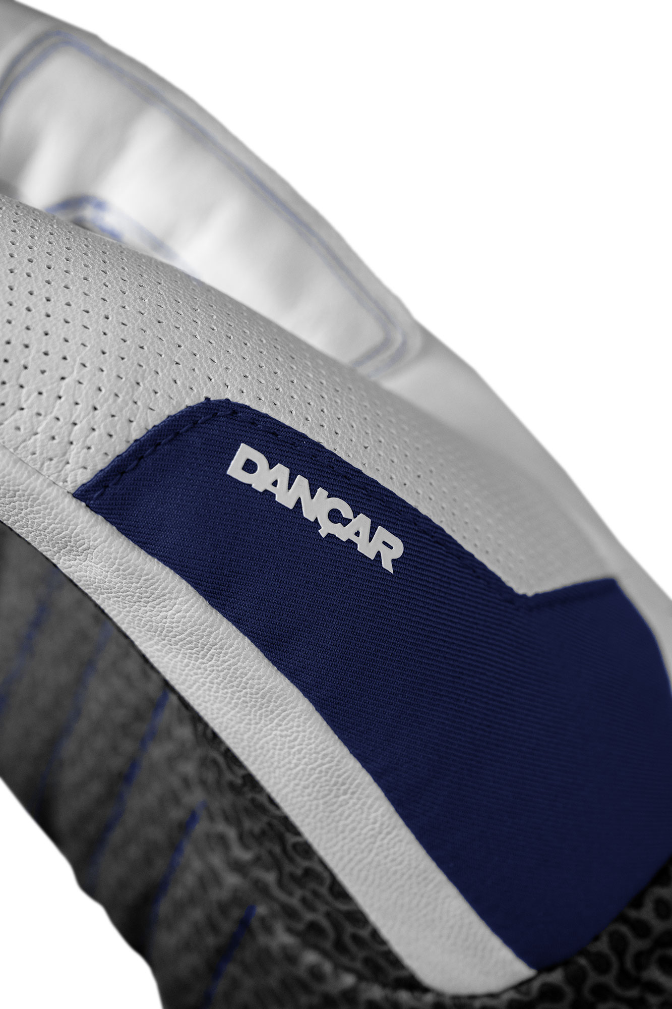 REUSCH - LUCAS BRAATHEN